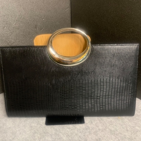Vintage Clutch Purse with Crystal Embellishments J Francis Great Condition. - Picture 4 of 7